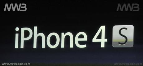 presentato il nuovo iphone 4s