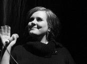 Adele ferma tour dopo emorragia alle corde vocali!