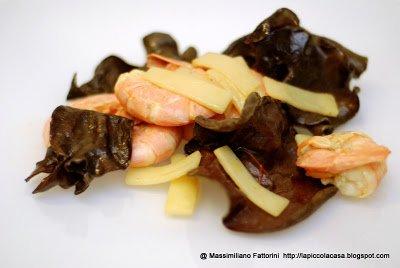 Il Wok e la cucina orientale: Gamberi con germogli di bambù e funghi neri Mu Ehr (orecchiette di Giuda)