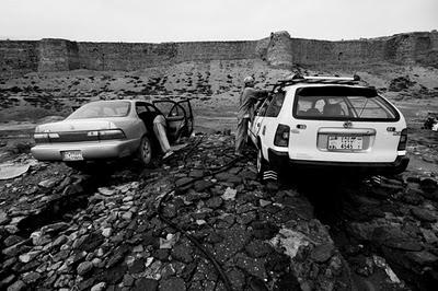 FOTO DEL GIORNO 7 OTTOBRE 2011 : AUTOLAVAGGIO IN AFGHANISTAN