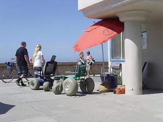 871 - la spiaggia e' per tutti