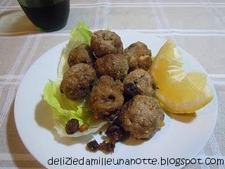 NON LE SOLITE POLPETTE, MA  CON PINOLI E UVETTA