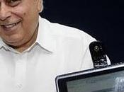 Aakash, tablet indiano dollari