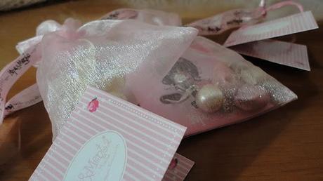 It's time for ... Bijoux! It's time for ... Bijoux!