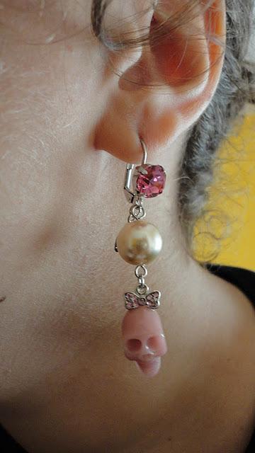 It's time for ... Bijoux! It's time for ... Bijoux!