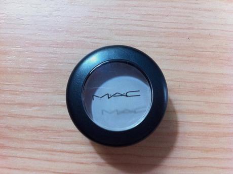 M.A.C: All Races Eyeshadows Review