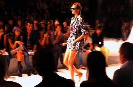 Iceberg Fashion Show | Milan Fashion Week Spring 2012 MFW | Video