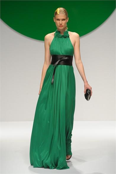 Krizia, no alle mezze misure [speciale sfilate SS 2012]