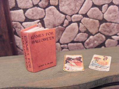 SACCHETTI DI CARTA, E LIBRI DI HALLOWEEN