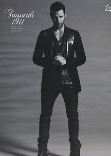Noah Mills Per Esquire Magazine Ottobre 2011