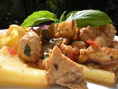 Paccheri con Pesce spada e Melanzane con pesto alle Mandorle