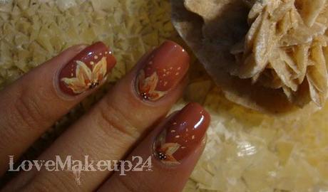 Tutorial Nail Art - Fiore Autunnale