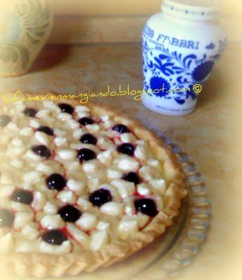 Crostata con crema alla ricotta e amarene FABBRI