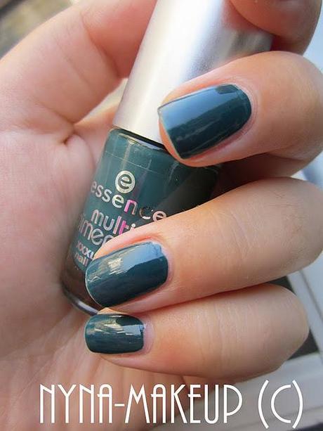 NOTD: 64 Trendsetter - Essence