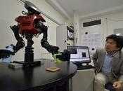 Robot pensante