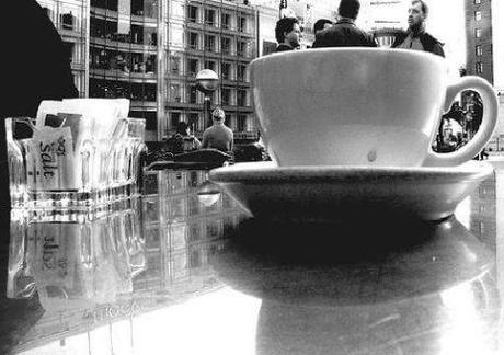 Caffé News intervista “Italiani a Parigi”