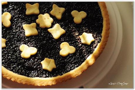 Crostata stellata alle more