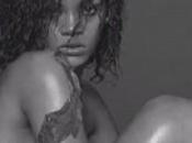 Rihanna, donna sexy mondo? Esquire Pose Riri