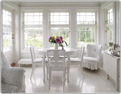 Appuntamento al cottage: bianco scandinavo...