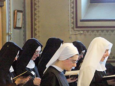 Il 60% delle suore possiede una laurea prima di entrare in convento