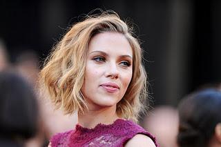 Florida : arrestato l'hacker che ha rubato gli scatti osè dal cellulare di Scarlett Johansson