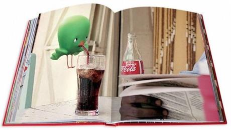 coca-cola-125-anni-book-07