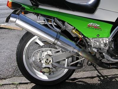 Kawasaki GPZ 900 R by Auto Magic