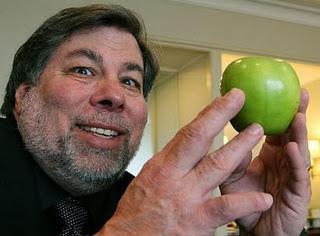 Anche Steve Wozniak in fila per comprare l'iPhone 4s