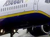 Ryanair: biglietti meno cari, sola toilette ogni aereo