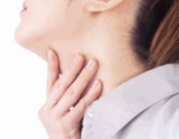 Come vincere il mal di gola e armarsi contro l’influenza