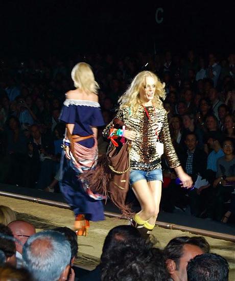 Followpix @ Dsquared S/S 2012 fashionshow