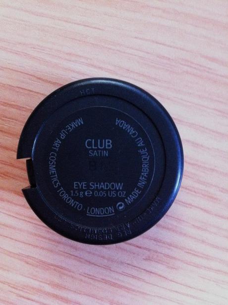 M.A.C. Eyeshadows Club