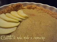 Crostata di mele, miele e rosmarino