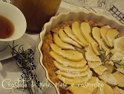 Crostata di mele, miele e rosmarino