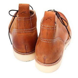 Roberu Ground Leather Chukka Boot