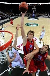 Euroleague: troppo Kirilenko per lo Zalgiris