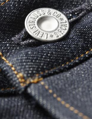 LEVI'S VINTAGE CLOTHING on web!