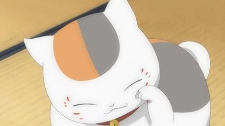 Nyanko Sensei, lo spirito gatto. A vederlo così non sembra così potente