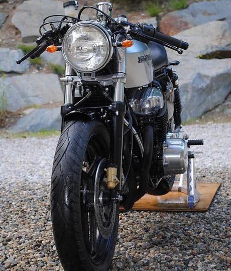 CB750 '72 Cafe Racer