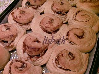 Chelsea buns