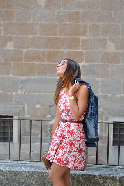 Red flowers dress