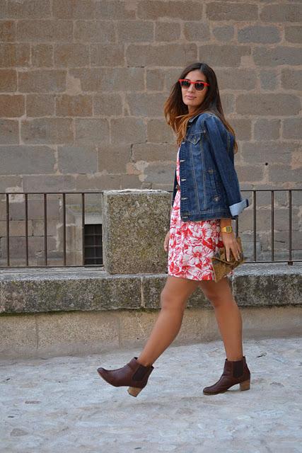 Red flowers dress