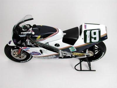 Honda RS 250 RW F.Spencer 1985 by The uesan's Page