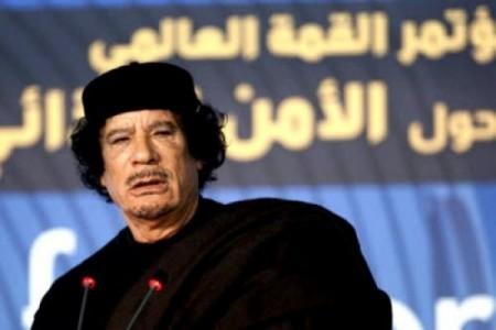 Muammar Gheddafi 600x400 450x300 Muammar Gheddafi Morto, ucciso a Sirte