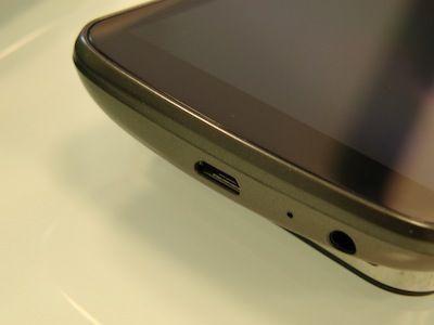 Samsung Galaxy Nexus 58720 1 Google Galaxy Nexus: foto, video, hands on, confronto dimensionale