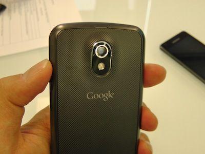Samsung Galaxy Nexus 58708 1 Google Galaxy Nexus: foto, video, hands on, confronto dimensionale