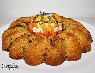 Torta di zucca speziata variegata al cioccolato