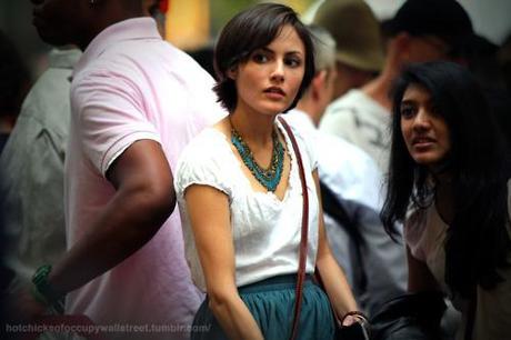 Manifestanti gnocche a Wall Street (con foto) – di Iannozzi Giuseppe