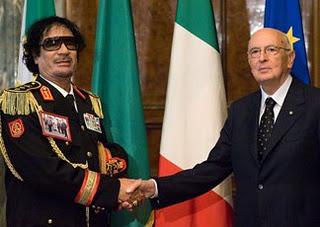 Il martire Gheddafi è vivo.
