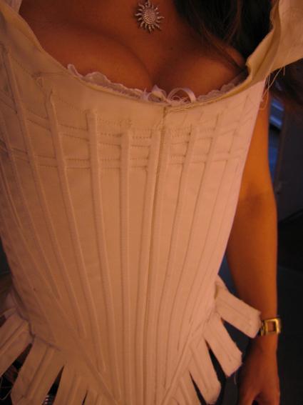 CORSET MAKING WORKSHOP INTERMEDIATE- COME FARE UN CORSETTO DEL 1700